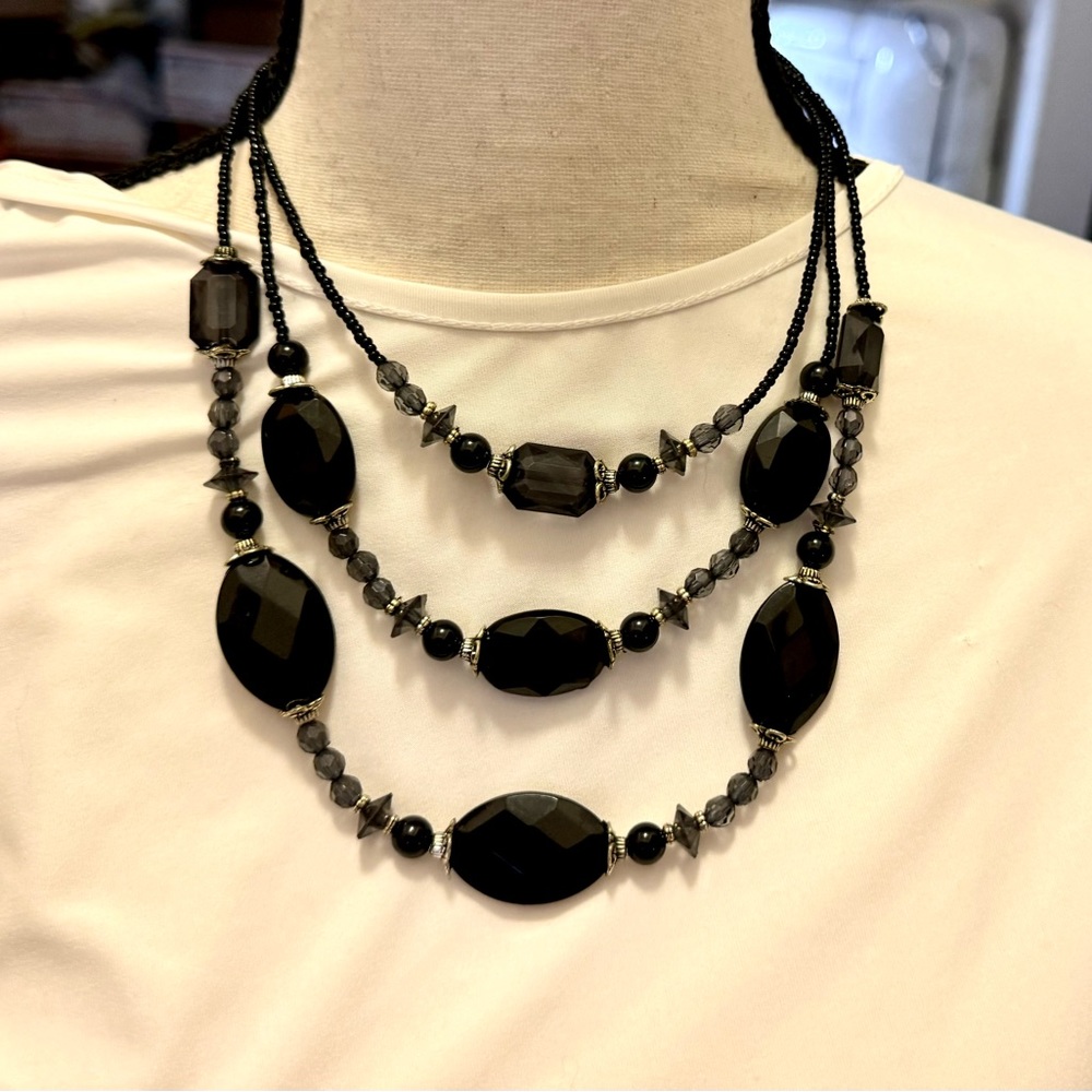 Black seed bead 3 strand necklace jewelry